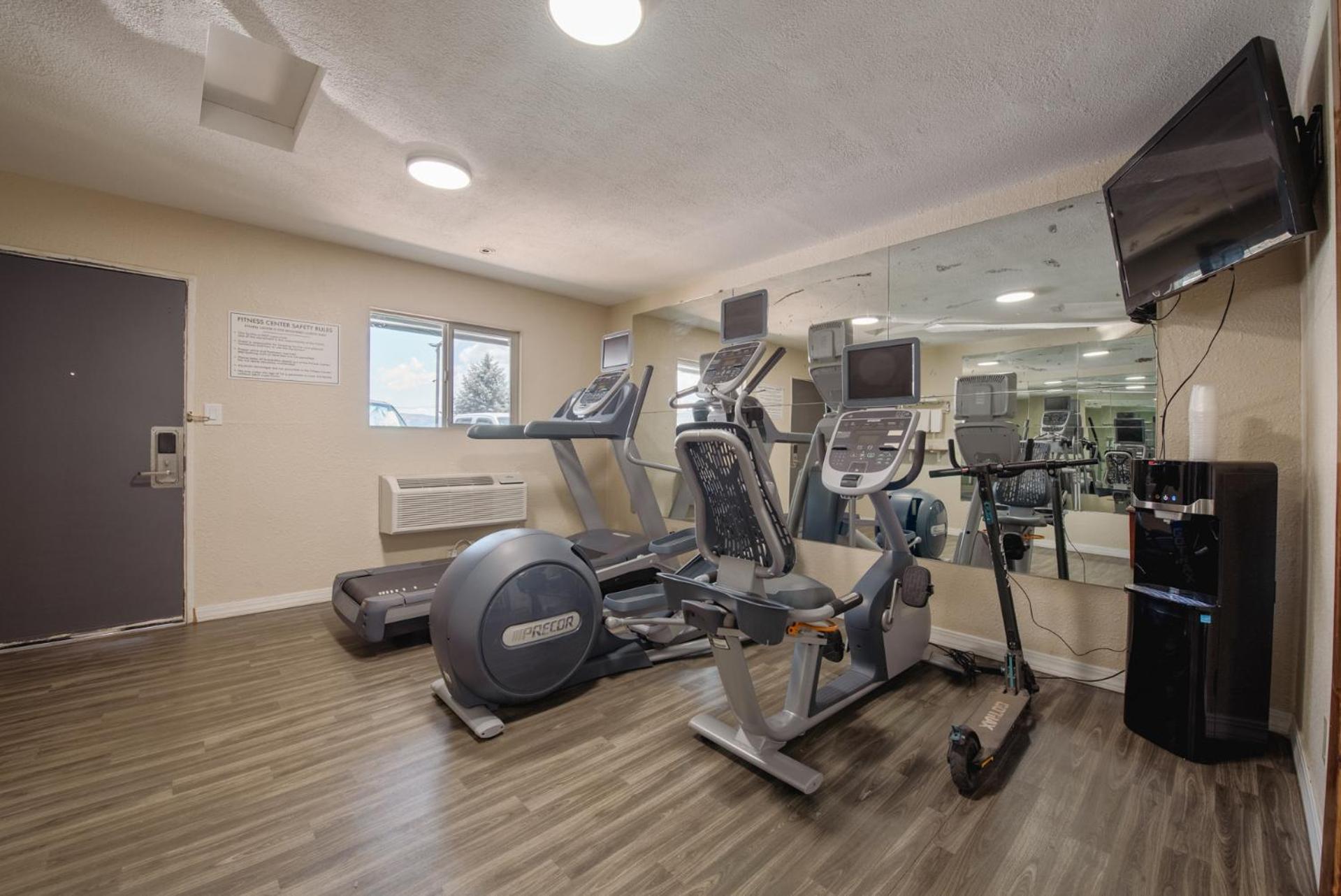 Suburban Studios Near Mesa Verde كورتيز المظهر الخارجي الصورة